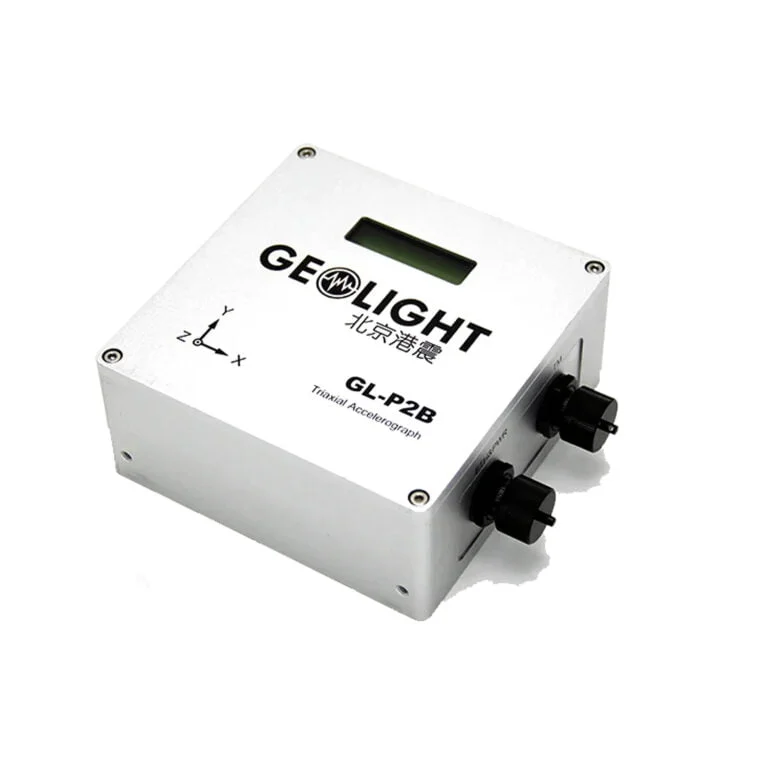 GL-P2B compact seismic recorder by QuakeLogic, featuring a triaxial MEMS accelerometer module for structural vibration monitoring.