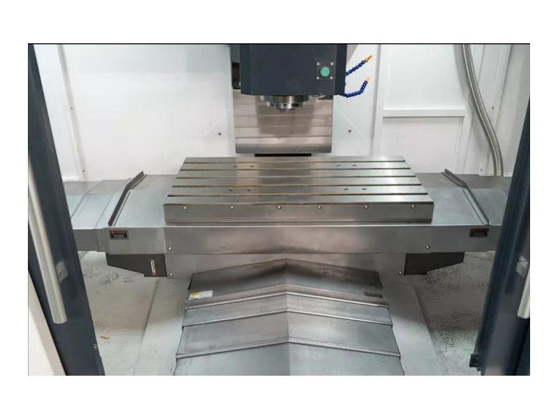 QL-Axis-Compact-VMC650-1