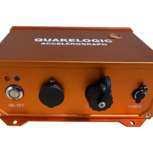 QUAKELY-PRO-HD compact force-balance accelerograph in rugged enclosure